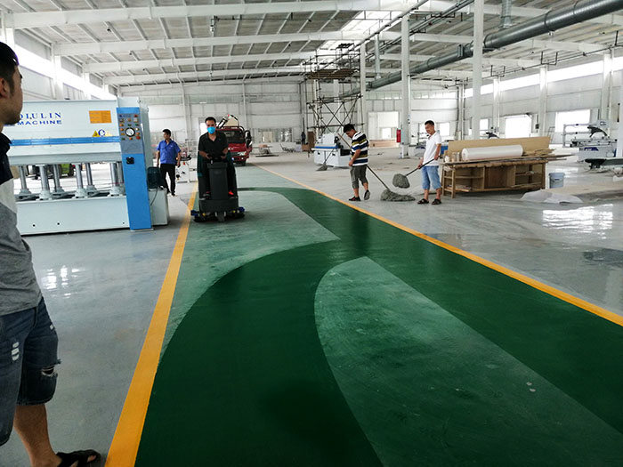 駕駛式洗地機 駕駛式洗地機